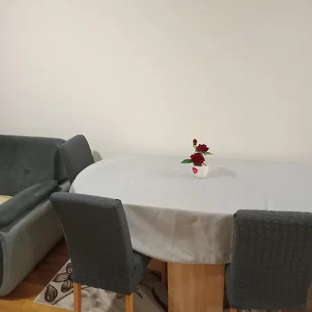 شقة Zgrada دوبوي